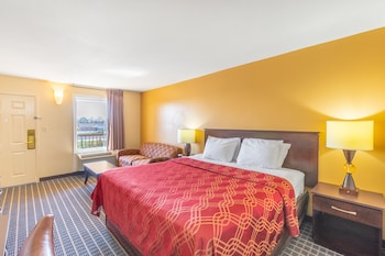 Standard Room, 1 King Bed, Smoking