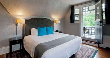 Standard Room, 1 King Bed, Non Smoking, Balcony