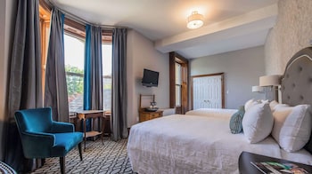 Standard Room, 2 Queen Beds, Non Smoking