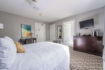 Standard Room, 1 Queen Bed, Non Smoking