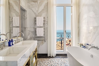 Junior Suite, Sea View (Prestige)