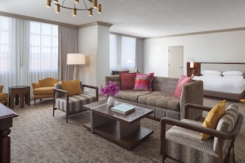 Luxury Suite (Gables)