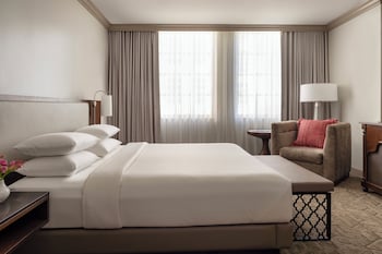 1 King Bed Pure Wellness