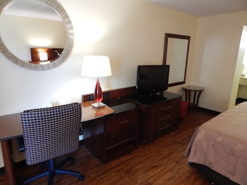 Standard Room, 1 King Bed