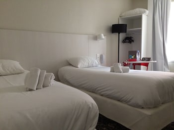 Standard Room, 2 Twin Beds