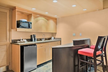 Executive Room, 1 King Bed, Hot Tub