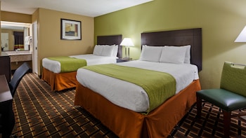 Standard Room, 2 Queen Beds, Smoking, Refrigerator & Microwave