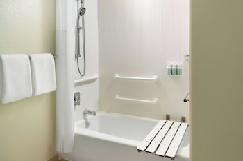 Room, 2 Double Beds (Mobility/Hearing Accessible, Tub)