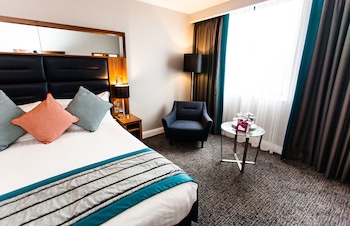 Standard Room, 1 Queen Bed, Accessible