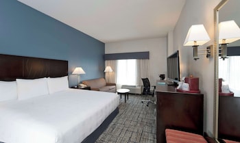 Standard Room, 1 King Bed, Refrigerator & Microwave (Pet Friendly)