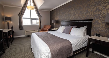 Deluxe Room, 1 King Bed, Non Smoking