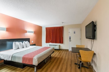 Standard Room, 1 King Bed, Smoking