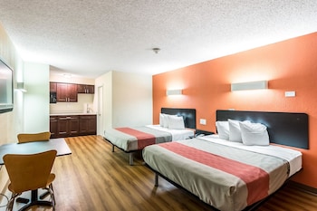 Room, 2 Queen Beds, Smoking