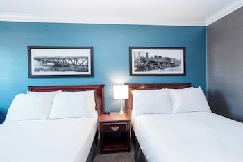 Standard Room, 2 Double Beds