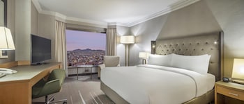 Deluxe Room, 1 King Bed