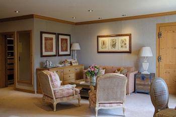 Deluxe Junior Suite Mountain View