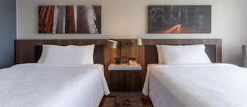 Deluxe Room, 2 Queen Beds