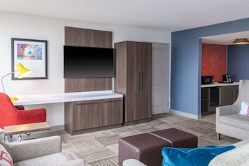 Deluxe Room, 2 Queen Beds