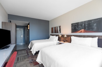 Deluxe Room, 2 Queen Beds
