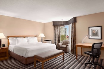 Deluxe Room, 1 King Bed, Accessible, Non Smoking (Mobility)