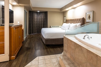 Deluxe Suite, 1 King Bed, Non Smoking