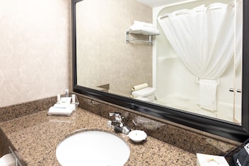 Deluxe Room, 2 Queen Beds, Non Smoking