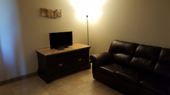 Two Bedroom Suite (No pets allowed)
