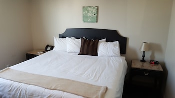 Two Bedroom Suite (No pets allowed)