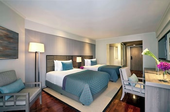 Deluxe Sea View Plus Room