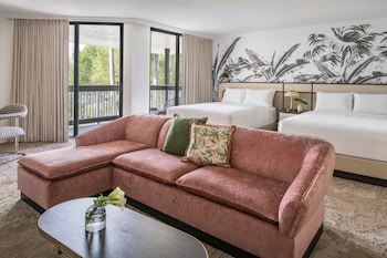 Premium Suite, Multiple Beds (Junior)