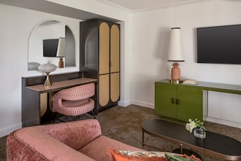 Premium Suite, Multiple Beds (Junior)