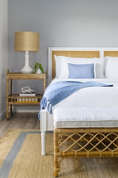 Room, Multiple Beds