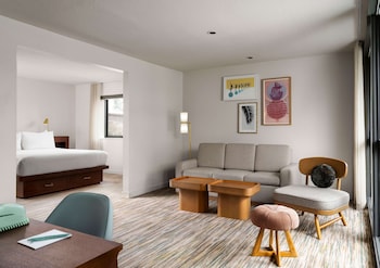 Suite, 1 Bedroom (Lanai)