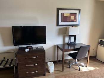 Standard Room, 1 King Bed, Smoking