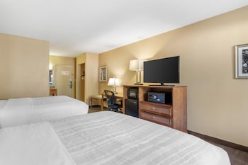Standard Room, 2 Queen Beds, Non Smoking, Refrigerator & Microwave