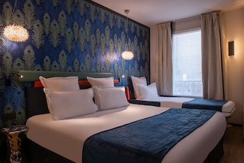 Triple Room, 1 King Bed with Sofa bed