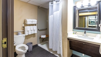 Suite, 1 King Bed, Accessible (Communications Accessible)
