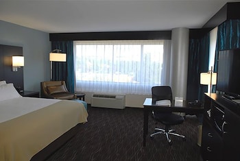 Premium Room, 1 King Bed, Corner