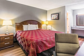 Standard Room, 1 King Bed, Non Smoking
