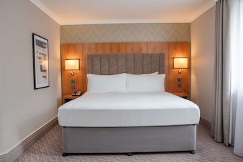 Suite, 1 King Bed, Non Smoking