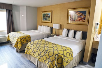 Room, 2 Full Beds, Non Smoking