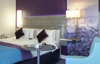 2 Adjacent Double Rooms