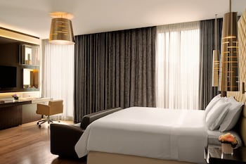 Executive Suite, 1 King Bed