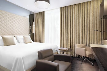Premium Room, 1 King Bed
