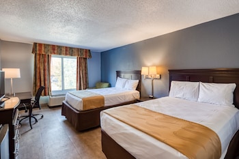 Standard Room, 2 Double Beds, Non Smoking, Refrigerator & Microwave