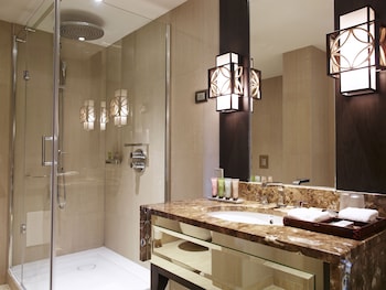 Premium Double or Twin Room (Golf and Sea view)