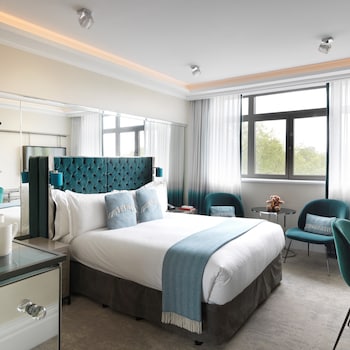 Room, Park View