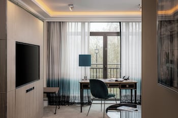 Suite (Green Park)