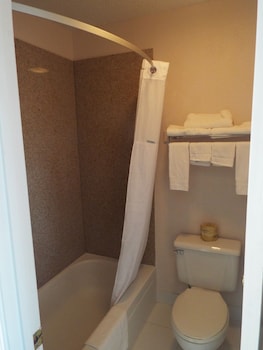 Studio Suite, 1 King Bed, Non Smoking