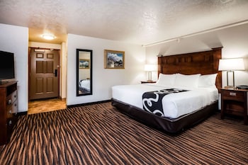 Suite, 1 Queen Bed, Non Smoking